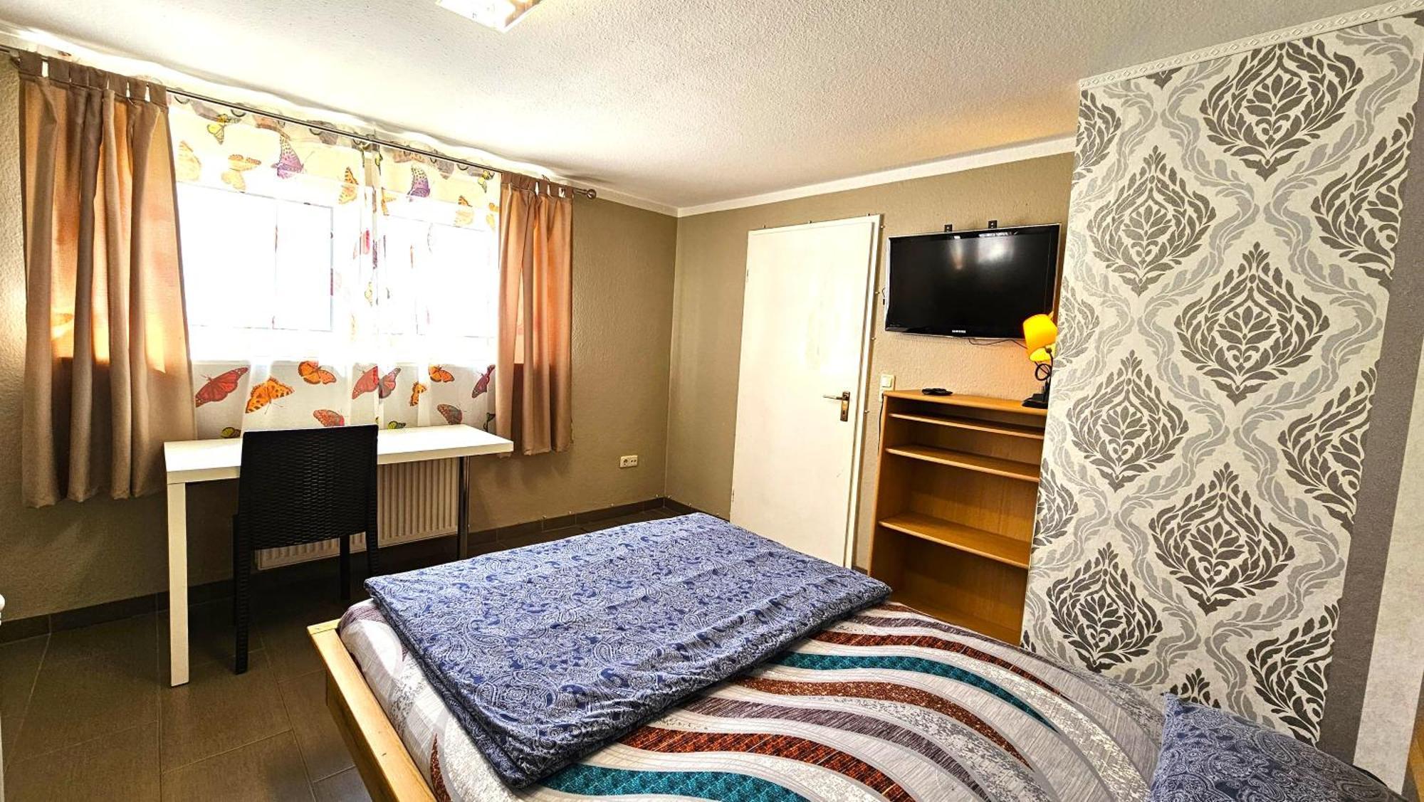 Gruendauer Monteurwohnung/Studentenwohnung Exterior foto